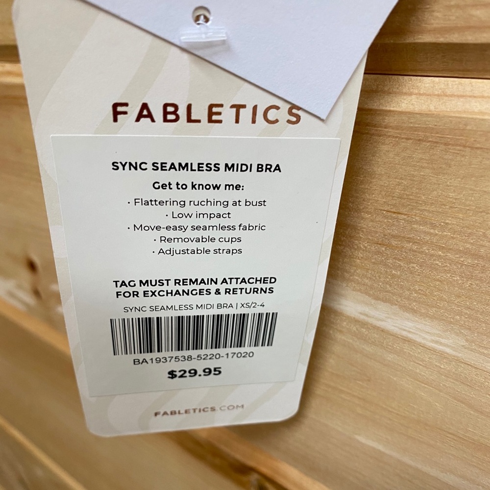 Fabletics Sync Seamless Bra - Picture 2 of 3